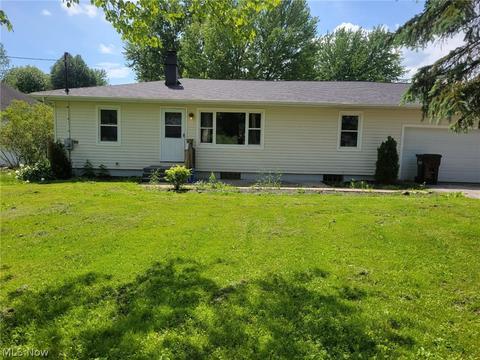 9305 Nichols Rd, Freedom, OH 44231 photo 9