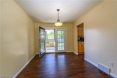 641 University Ave, Elyria, OH 44035 photo 9