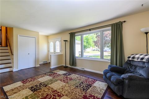 641 University Ave, Elyria, OH 44035 photo 7