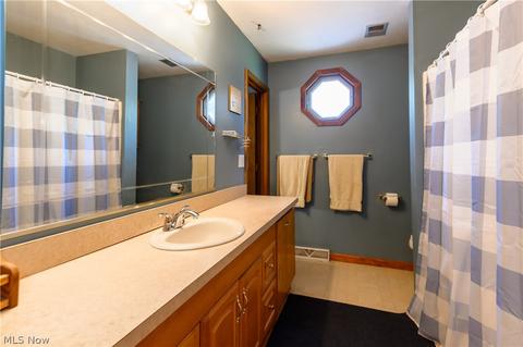 641 University Ave, Elyria, OH 44035 photo 23