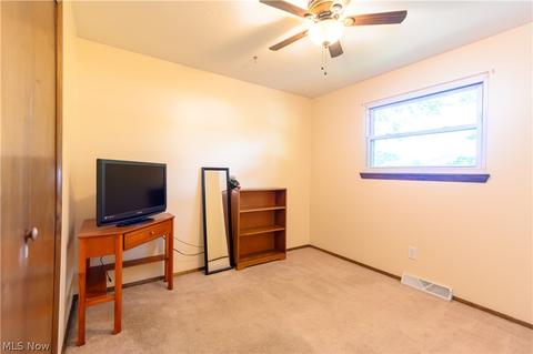 641 University Ave, Elyria, OH 44035 photo 27