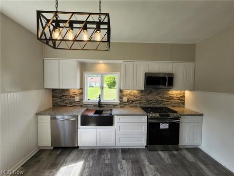 1145 E 16th St, Ashtabula, OH 44004 photo 11