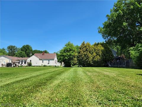 1145 E 16th St, Ashtabula, OH 44004 photo 4