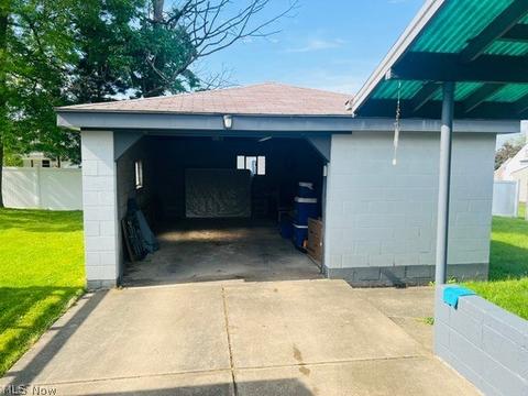149 W Harvey St, Struthers, OH 44471 photo 18