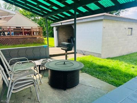 149 W Harvey St, Struthers, OH 44471 photo 19