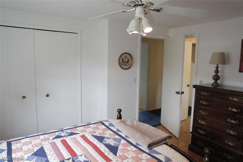 121 Edgefield Dr, Elyria, OH 44035 photo 12