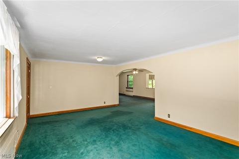 145 Berkley Rd, Elyria, OH 44035 photo 5