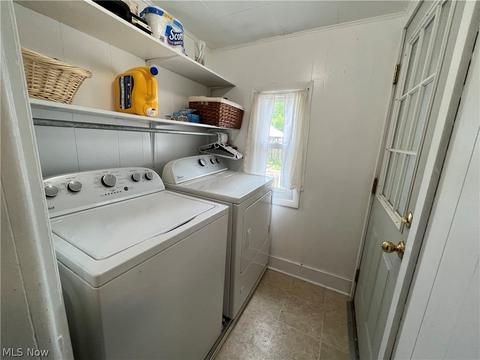 126 E 11th St, Dover, OH 44622 photo 8