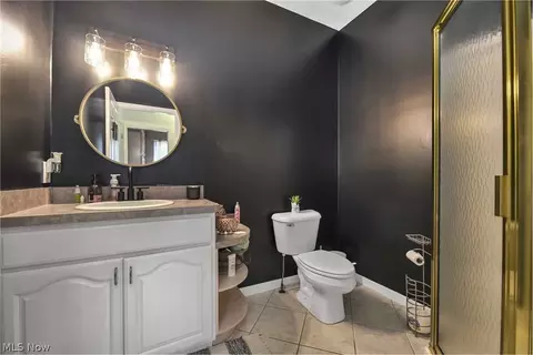 12085 Pheasant Ct, Chardon, OH 44024 photo 20