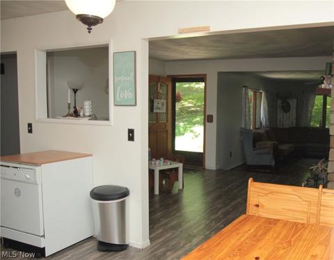 9736 Candy Rd, Cambridge, OH 43725 photo 5