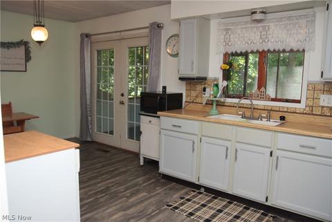 9736 Candy Rd, Cambridge, OH 43725 photo 14