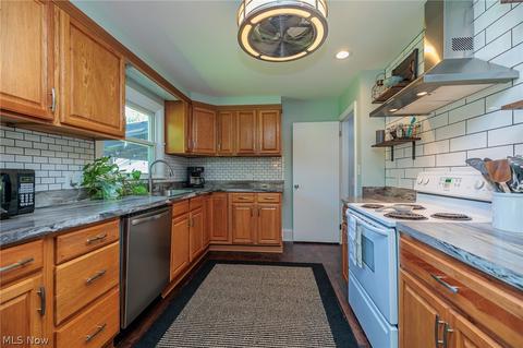 6629 Conley Rd, Ashtabula, OH 44004 photo 9