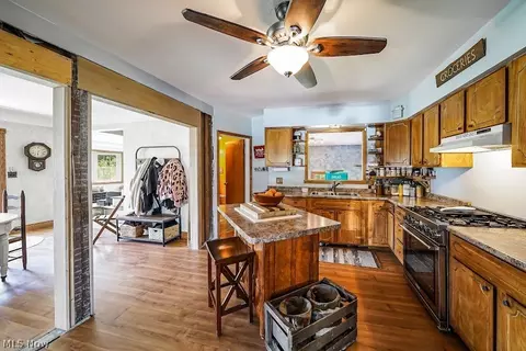 6689 Huntley Rd, Windsor, OH 44099 photo 2