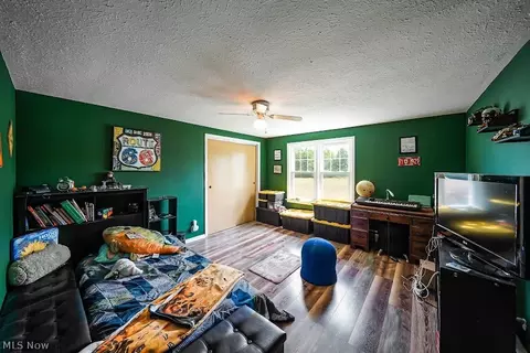 6689 Huntley Rd, Windsor, OH 44099 photo 10