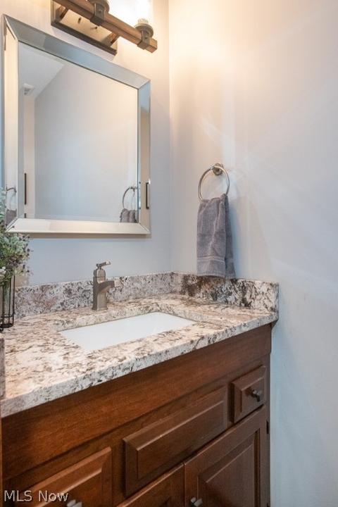 1712 Rustic Trl, Parma, OH 44134 photo 12