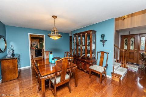 120 Windbrook Ct, Elyria, OH 44035 photo 5