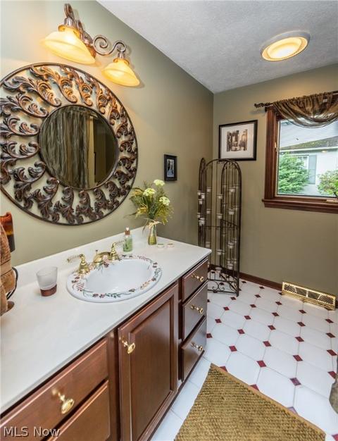 120 Windbrook Ct, Elyria, OH 44035 photo 18