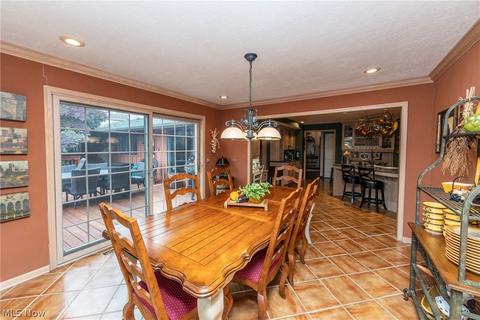 120 Windbrook Ct, Elyria, OH 44035 photo 8