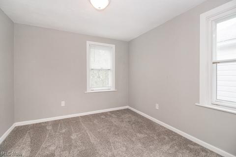 2419 E 30th St, Lorain, OH 44055 photo 21