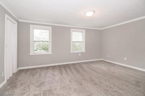 2419 E 30th St, Lorain, OH 44055 photo 18