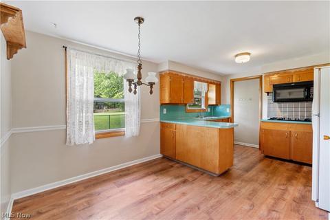 4845 Monticello Ave NW, Canton, OH 44708 photo 9
