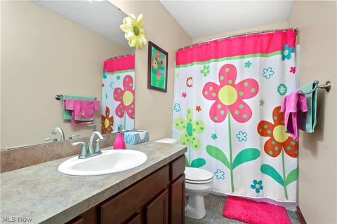 4614 Fields Way, Lorain, OH 44053 photo 27
