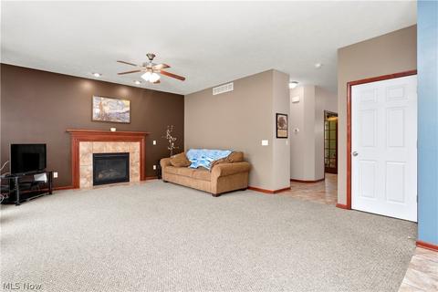 4614 Fields Way, Lorain, OH 44053 photo 6