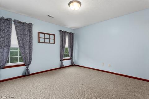 4614 Fields Way, Lorain, OH 44053 photo 25