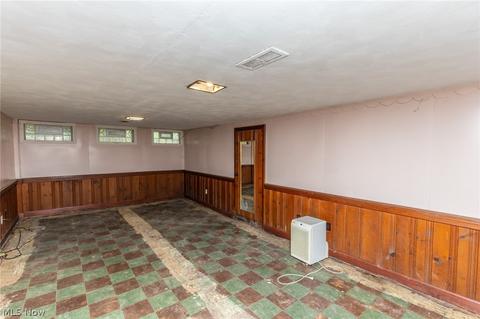 255 Hamilton Ave, Elyria, OH 44035 photo 20