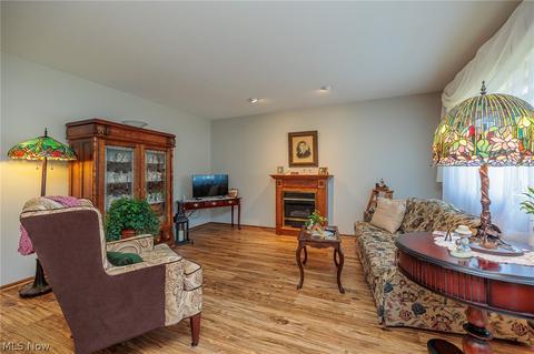 13700 Sheldon Rd, Brook Park, OH 44142 photo 8