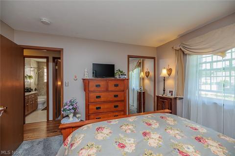 13700 Sheldon Rd, Brook Park, OH 44142 photo 16