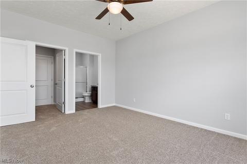 202 Silver Spring Cir, Elyria, OH 44035 photo 23