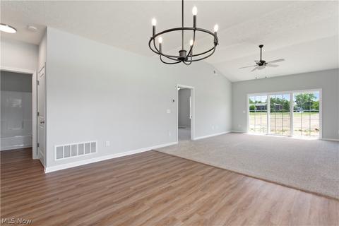 202 Silver Spring Cir, Elyria, OH 44035 photo 12