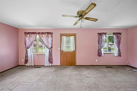 6245 Debra Dr, Lorain, OH 44053 photo 12