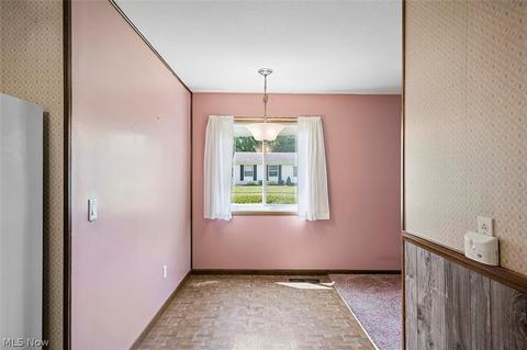6245 Debra Dr, Lorain, OH 44053 photo 9