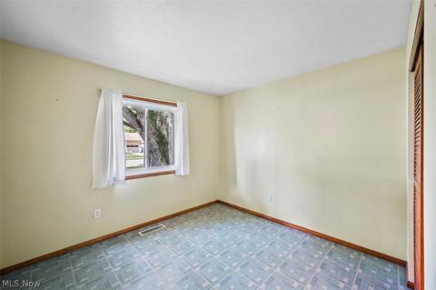6245 Debra Dr, Lorain, OH 44053 photo 15