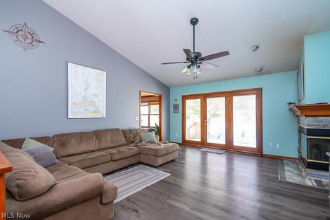 740 Kent, Elyria, OH 44035 photo 4