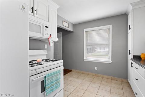 6506 Forest Ave, Parma, OH 44129 photo 6