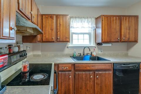 246 Wayne Ave, Akron, OH 44301 photo 6