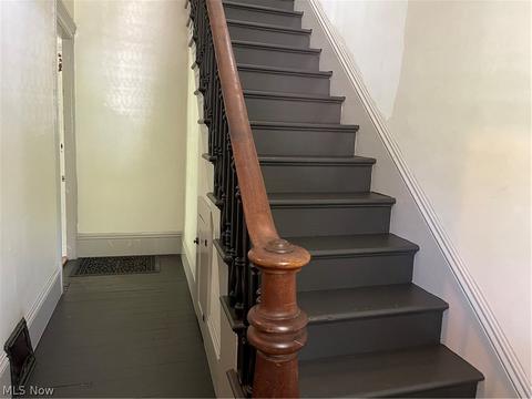 200 E Bridge St, Berea, OH 44017 photo 2