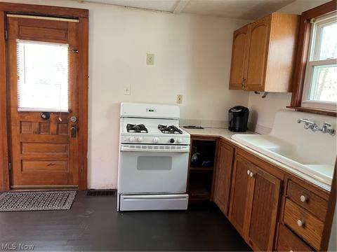 200 E Bridge St, Berea, OH 44017 photo 5