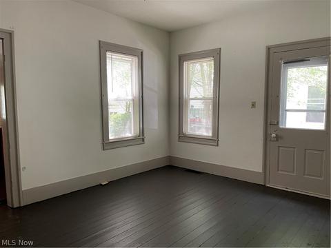 200 E Bridge St, Berea, OH 44017 photo 4