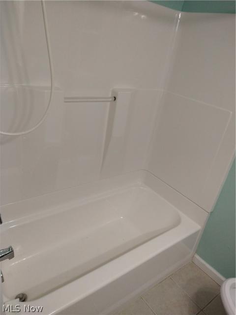 241 Hayes Ave, Elyria, OH 44035 photo 8