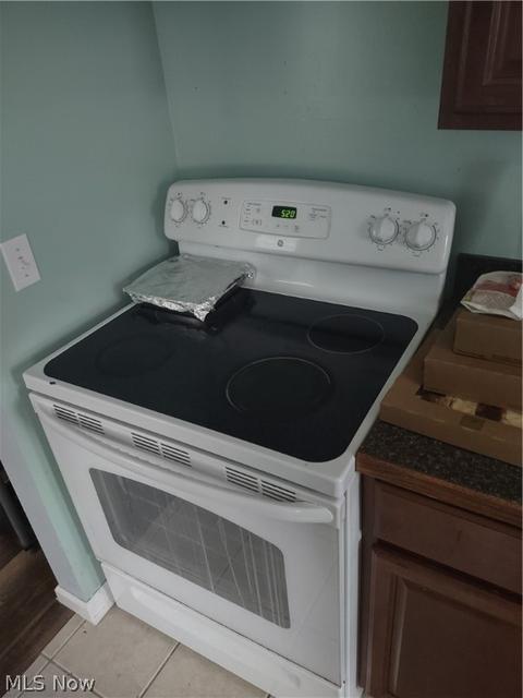 241 Hayes Ave, Elyria, OH 44035 photo 4