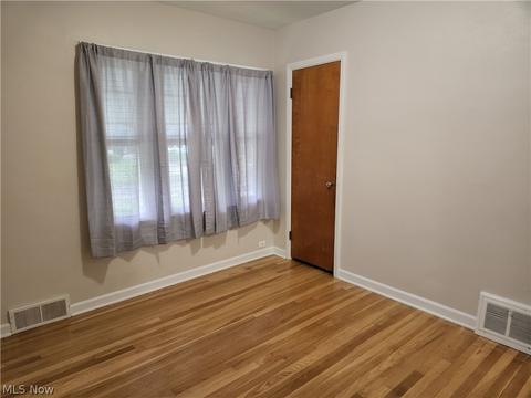 285 Pasadena Ave, Elyria, OH 44035 photo 13