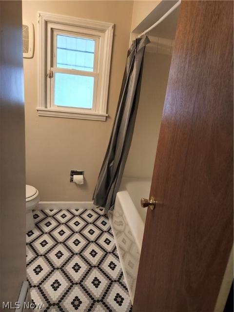 285 Pasadena Ave, Elyria, OH 44035 photo 15