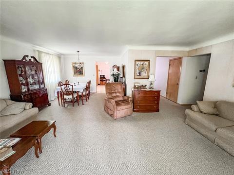 5717 Rangeview Dr, Seven Hills, OH 44131 photo 7