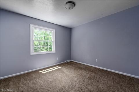2271 David Ave, Parma, OH 44134 photo 23