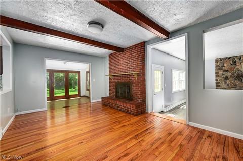 2271 David Ave, Parma, OH 44134 photo 13