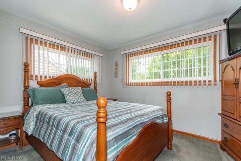 856 E 261st St, Euclid, OH 44132 photo 13